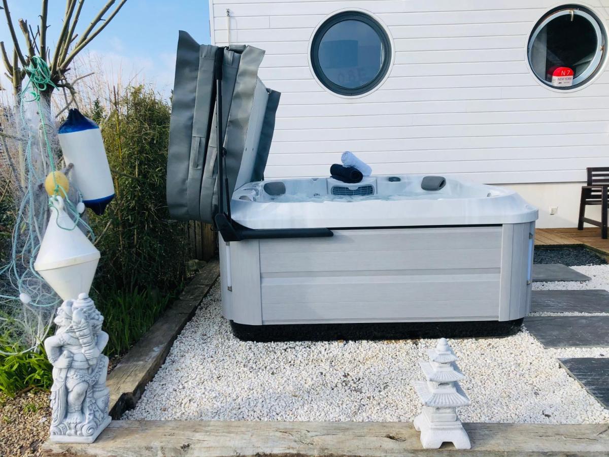 La Maison Bateau Au Bord De Mer Guisseny Luaran gambar
